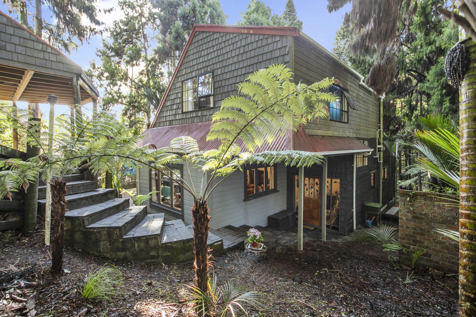 208 Woodlands Park Road Titirangi_0