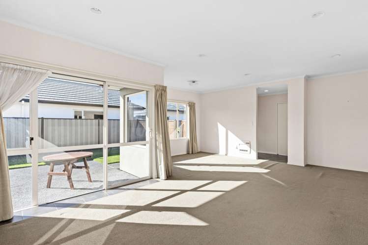 5a Park Lane Greenmeadows_5