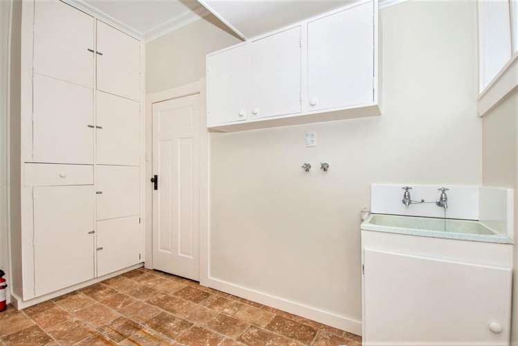 11 Three Mile Bush Road Kamo_10