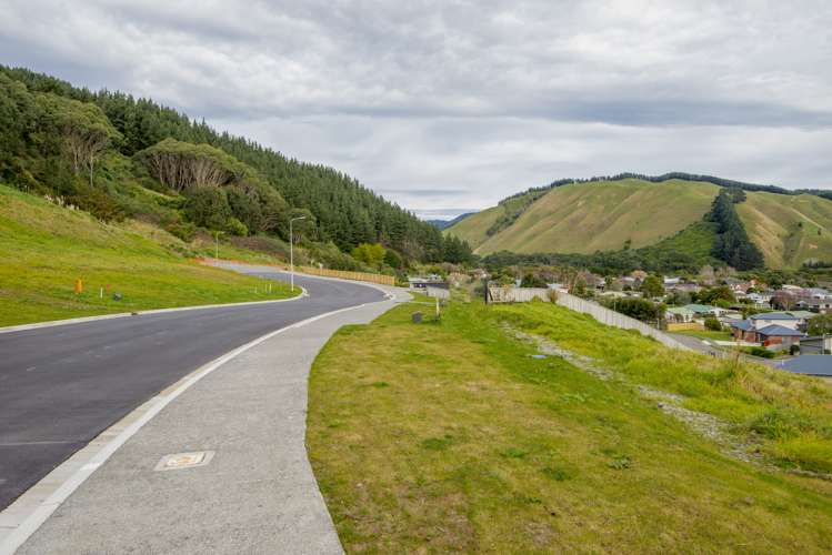 103 Kakariki Grove Waikanae_1