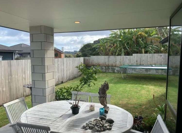 4 Tropicana Drive Tamaterau_4