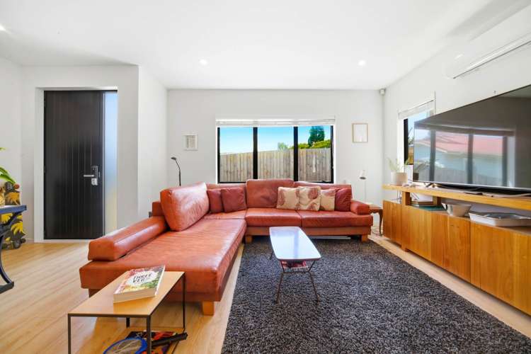 118C Mount Smart Road Royal Oak_1