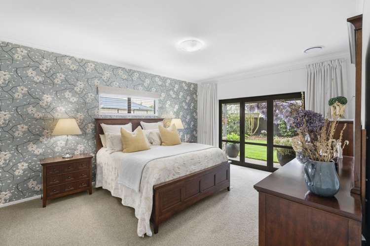 237 Southfield Drive Lincoln_12