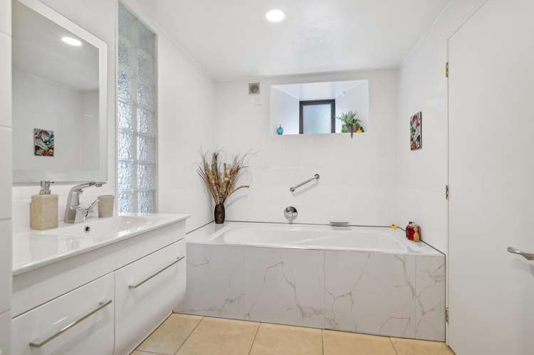 35 Taharepa Road Hilltop_23