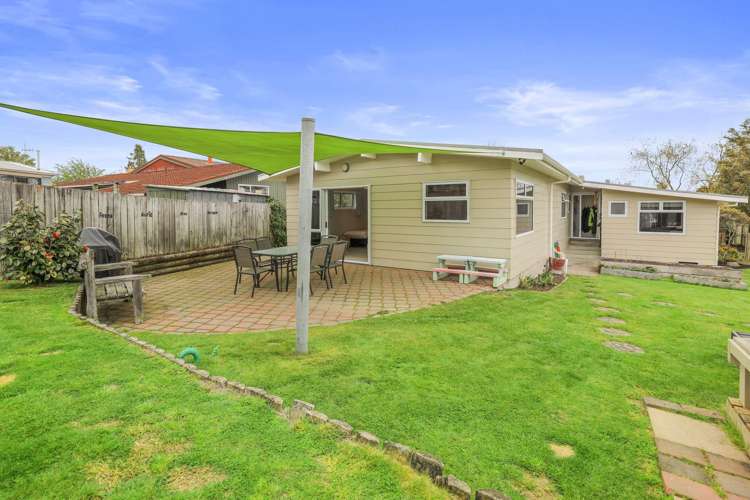 72 Tamatea Road Taupo_17