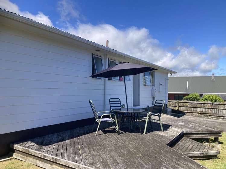 23 High Street East Waitara_6