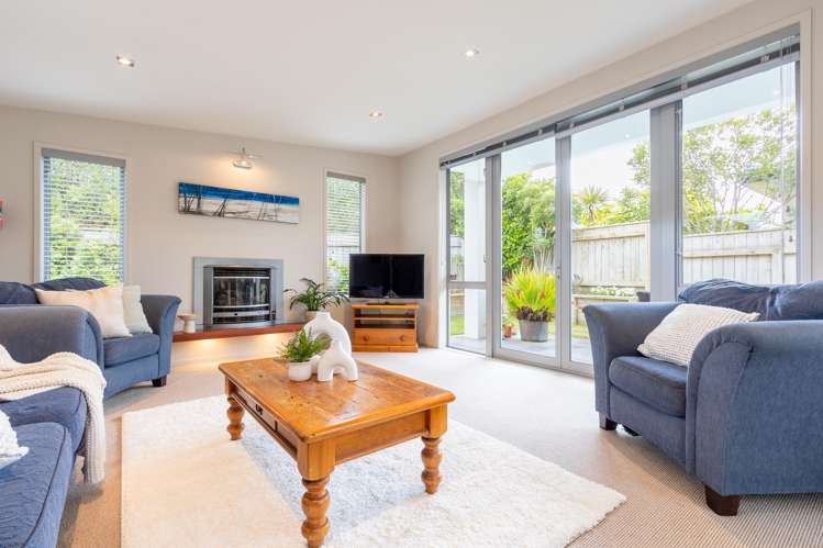 8 Metzenthin Close Raumati South_4