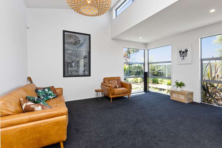 16 Pelorus Avenue Poraiti_7