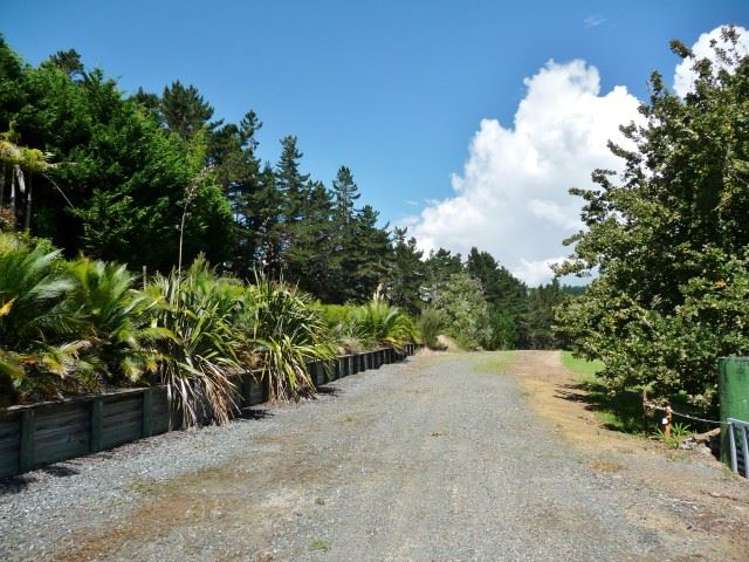 260 State Highway 10 Cable Bay_54