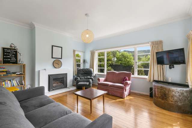 23 Ngatitoa Street Tawa_1