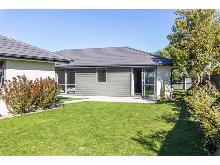 8 Carteret Place Aranui_17