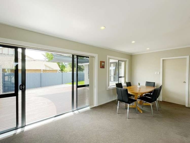 50 Lake Terrace Road Burwood_3