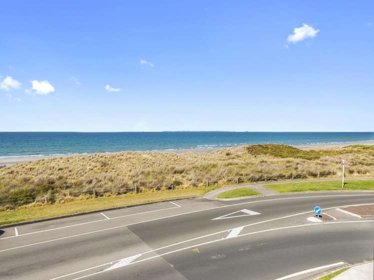 211 Marine Parade Mt Maunganui_2