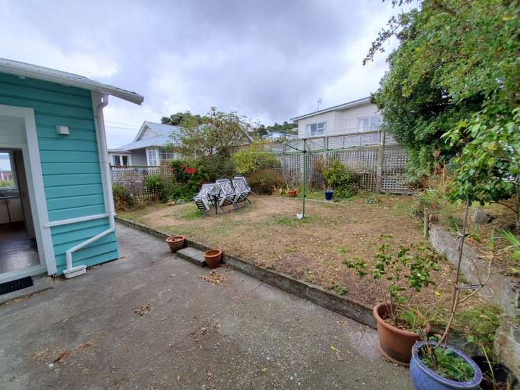 56 Freyberg Street Lyall Bay_1