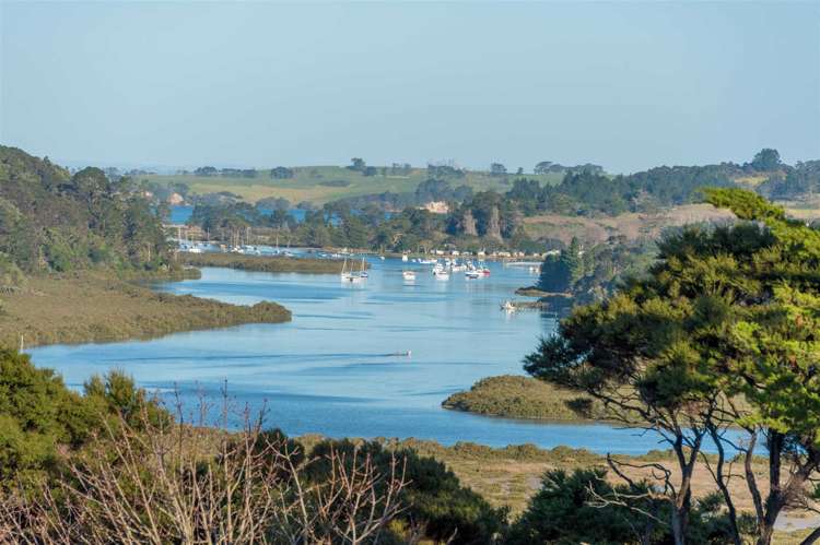 201 Whangaparaoa Road Red Beach_14