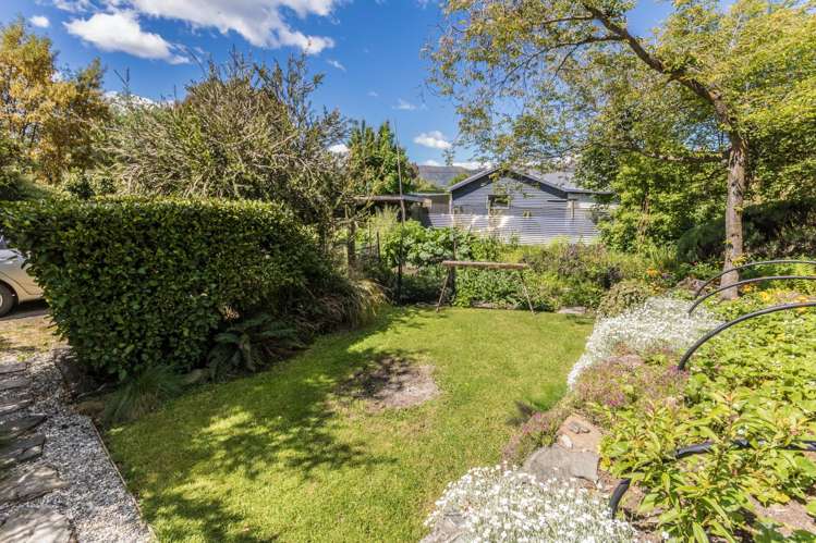 50 Main Road Luggate_17