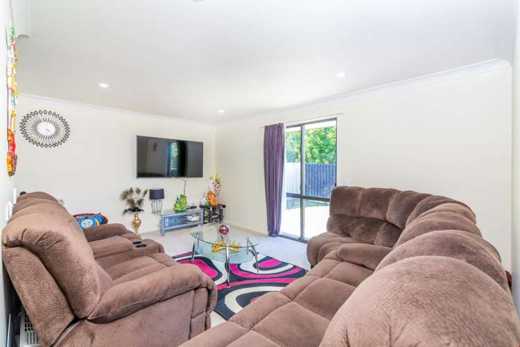 3171 Great North Road New Lynn_10