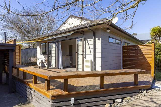2/10 Koha Road Town Centre_1