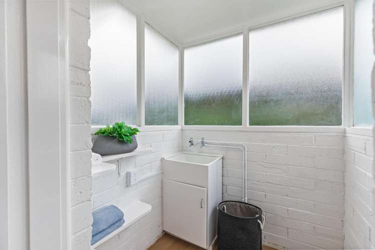 1/14 Westwell Road Belmont_10