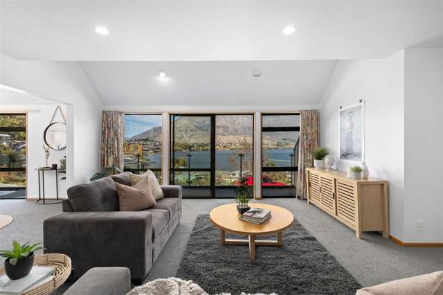 10/1 Marina Drive Queenstown_1