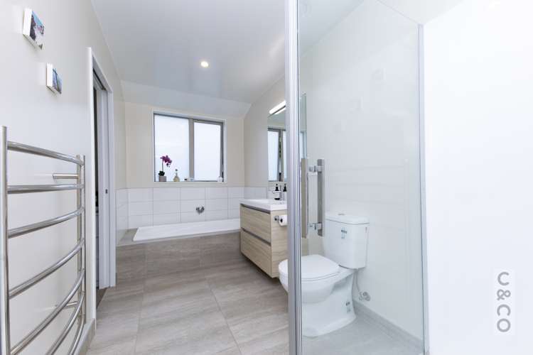 124 Pohutukawa Parade Riverhead_26