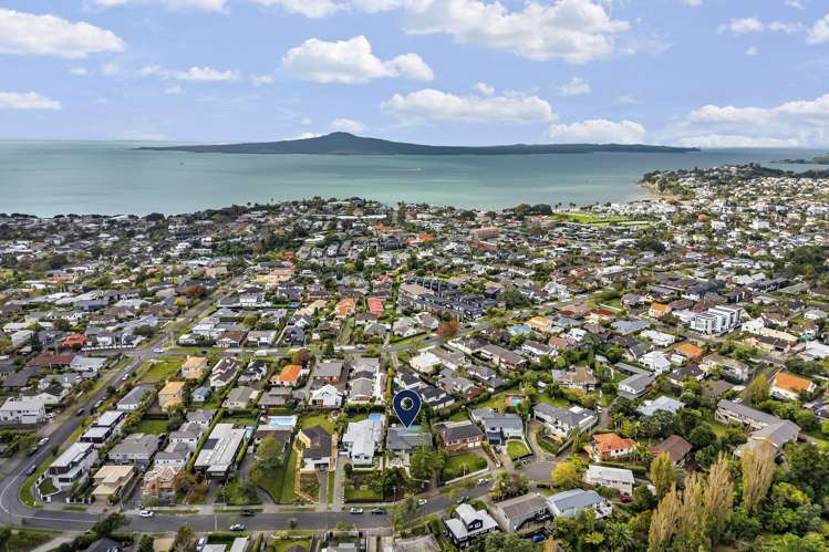 56 Edmund Street St Heliers_25