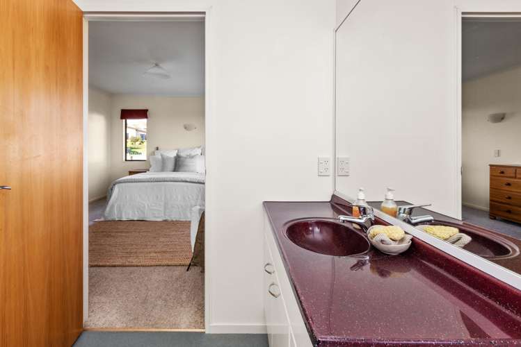 81 Hikanui Drive Havelock North_12