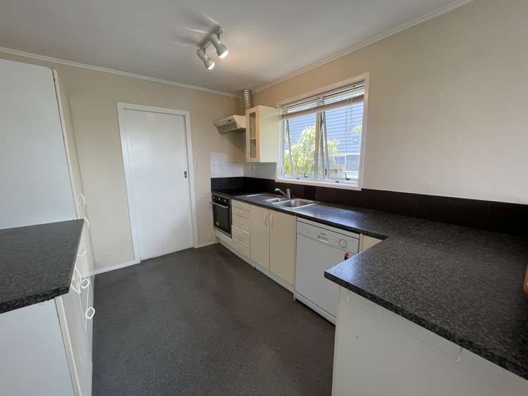 67 Salamanca Road Sunnynook_3