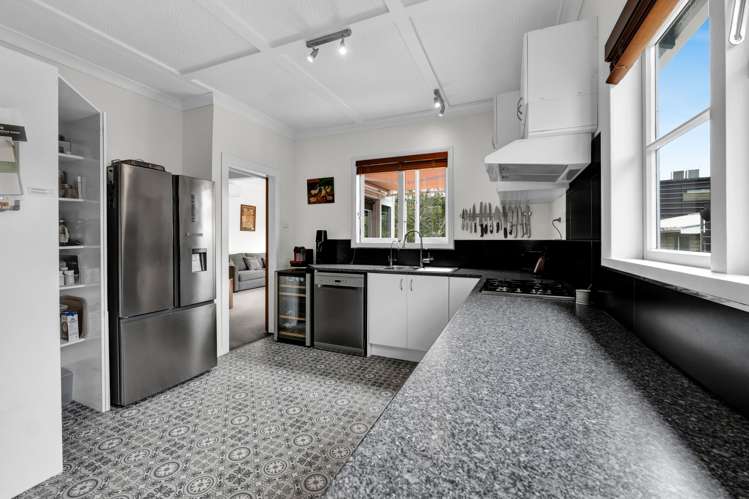 121 Lemon Street New Plymouth Central_9