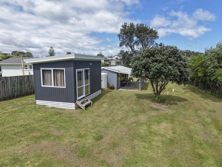 5 Bayly Street Baylys Beach_33
