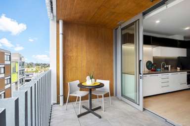 301/11 Vinegar Lane_2