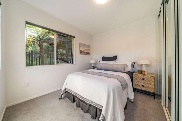 90 Blue Mountains Road Pinehaven_8