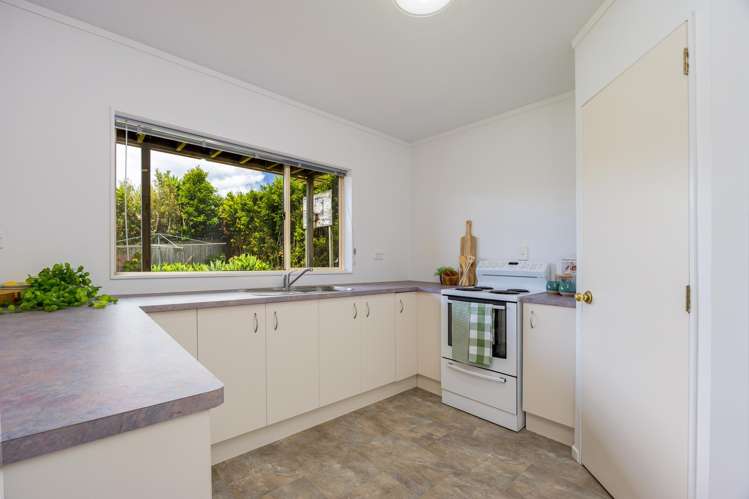 18 Awatere Place Snells Beach_38