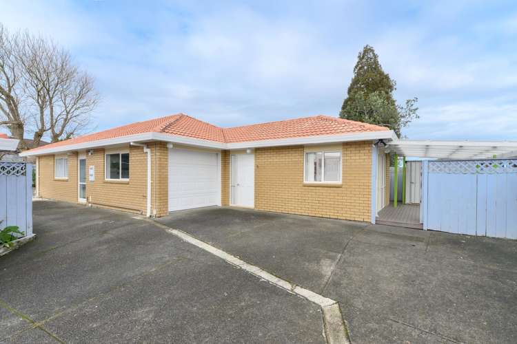 12B Howell Crescent_0