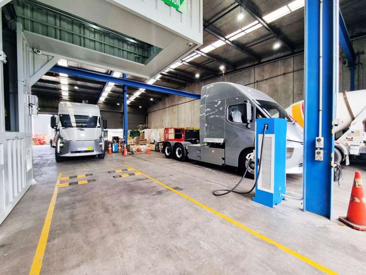 9 Sims Road Penrose_4