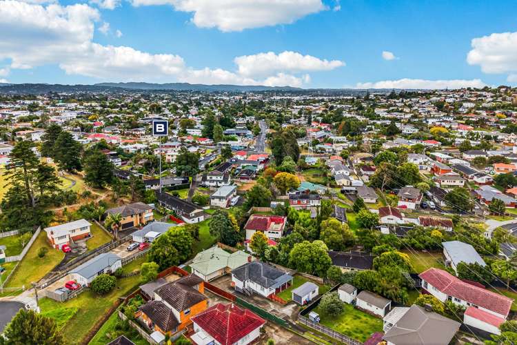 1/12 Landseer Place Mt Roskill_26