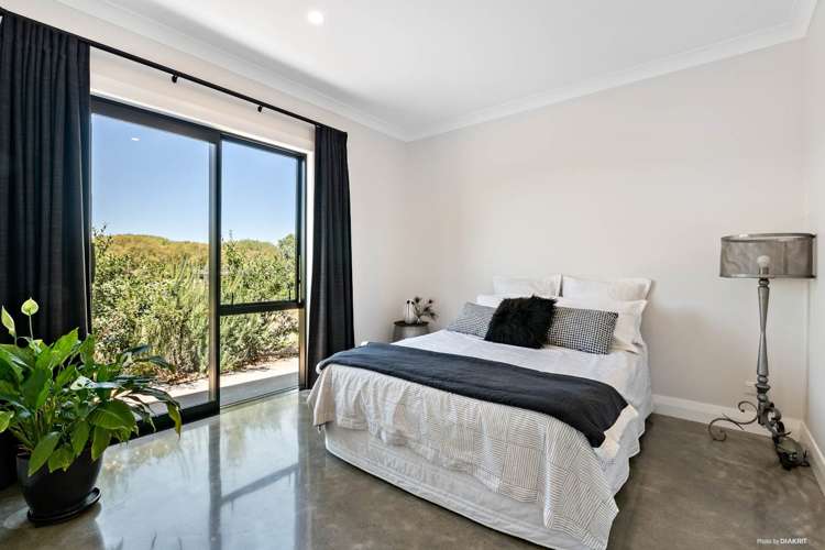 42 Arone Way Wainui_15