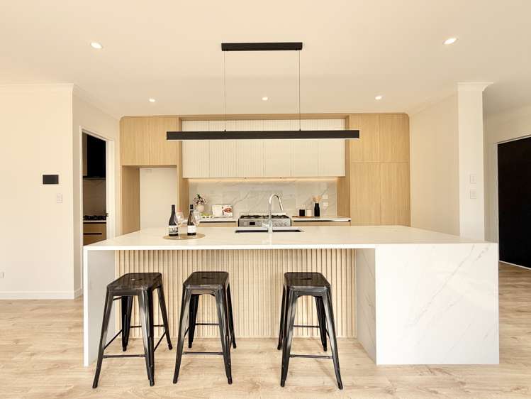 7 Tukutata Crescent Milldale_10