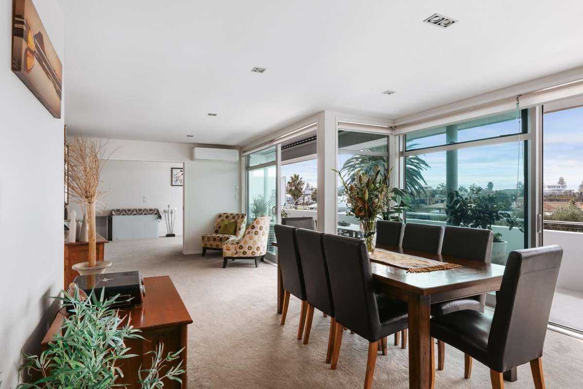 302/6 Tawa Street_4