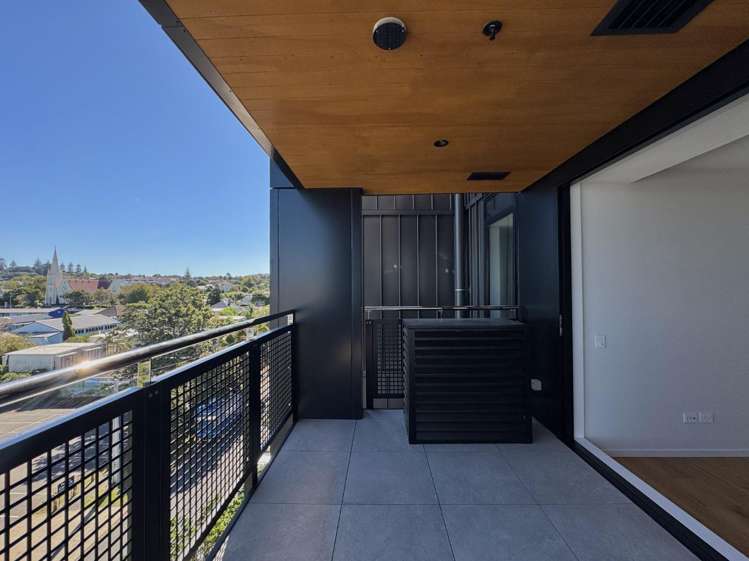 501/11A Spring Street Onehunga_14