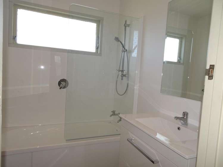 12 Birkenhead Crescent 10480_13