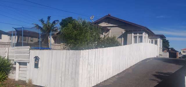 118a Hutchinson Avenue New Lynn_1