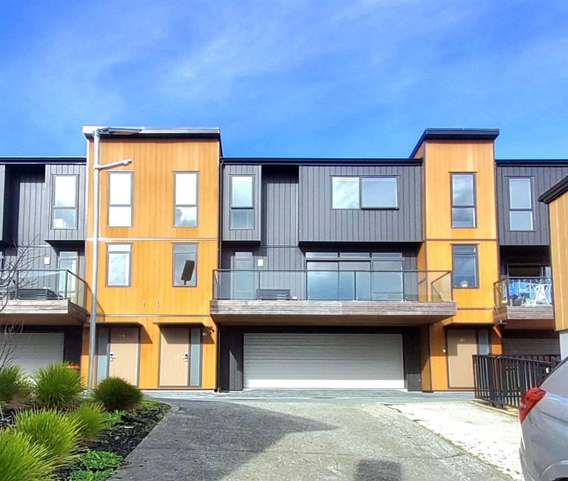 17 Timo Way Flat Bush_0