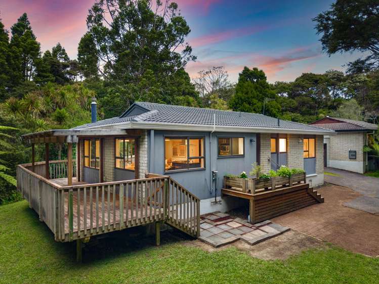 2/6 Sonnenberg Way Titirangi_3