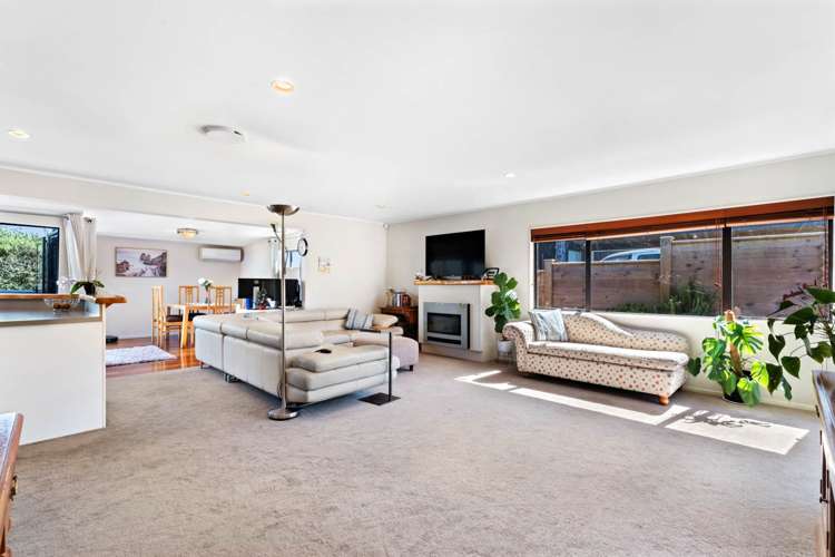 1/11 Bernleigh Terrace West Harbour_4