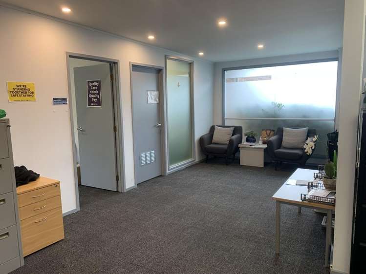 37 Taharoto Road Takapuna_4