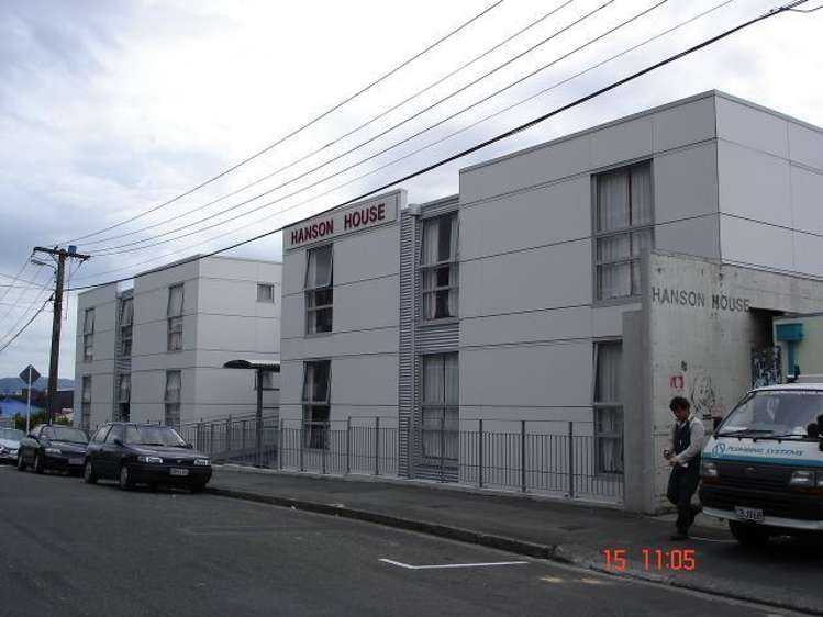 8/27 Hanson Street Mount Cook_0