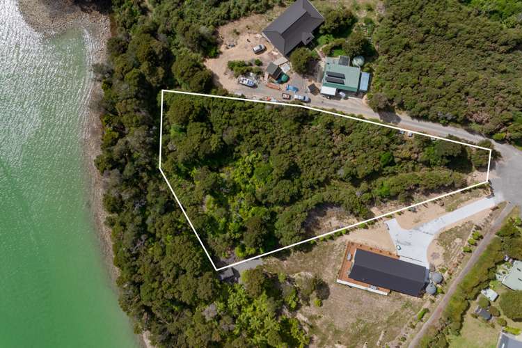 Tai Close Kaiuma Bay_9