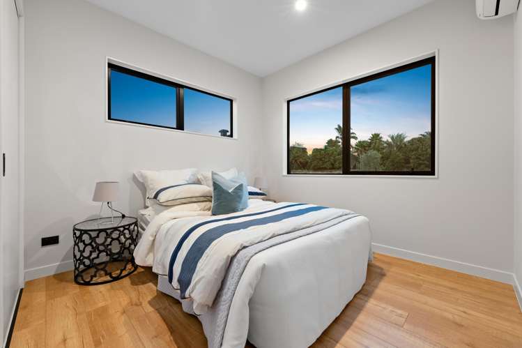 8 Acorn Parish Lane Clevedon_18