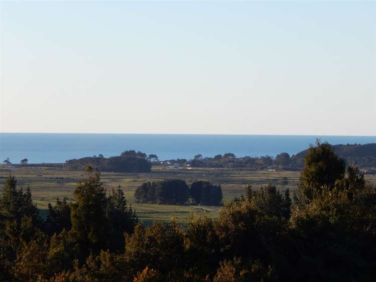 62 Ballarat Rise Hokitika_1